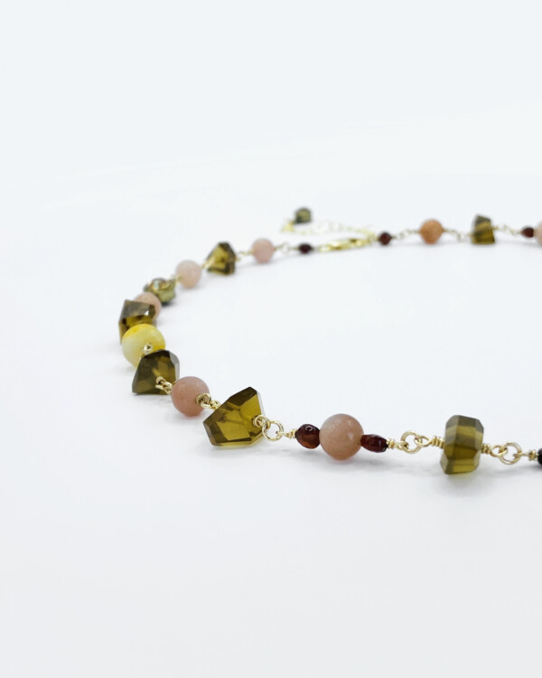 golden honey quartz with assorted crystals and gemstone beads short choker style necklace