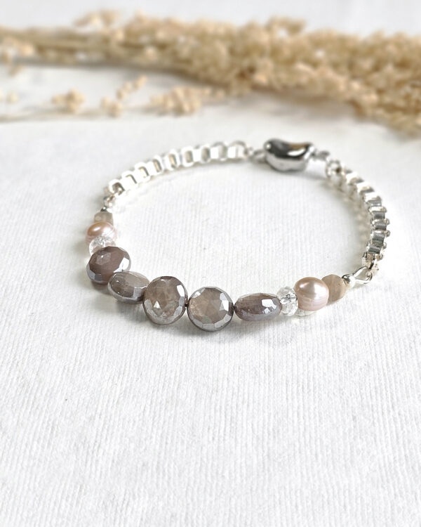 pearly sheen beige color silverite moonstone bracelet with sterling silver chain