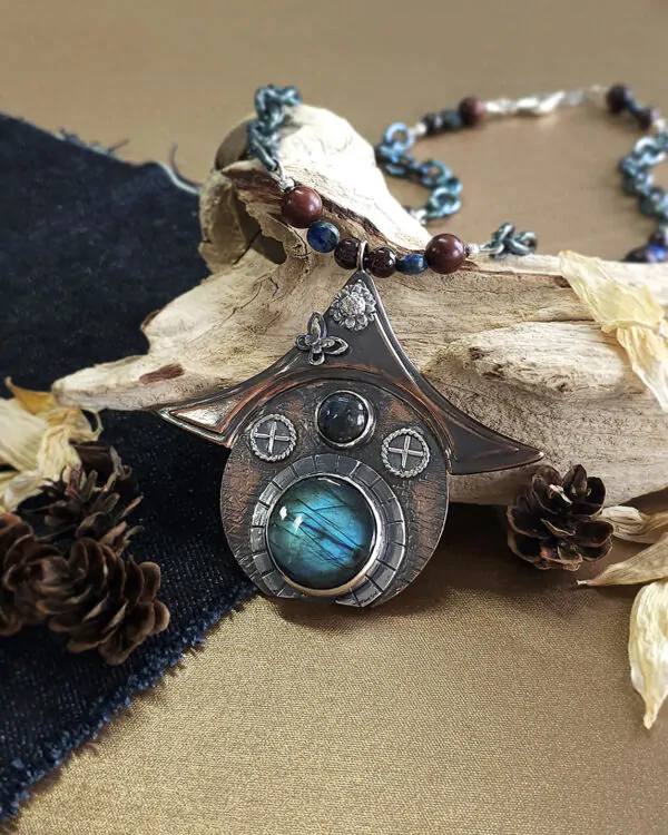 Hobbitglow Necklace