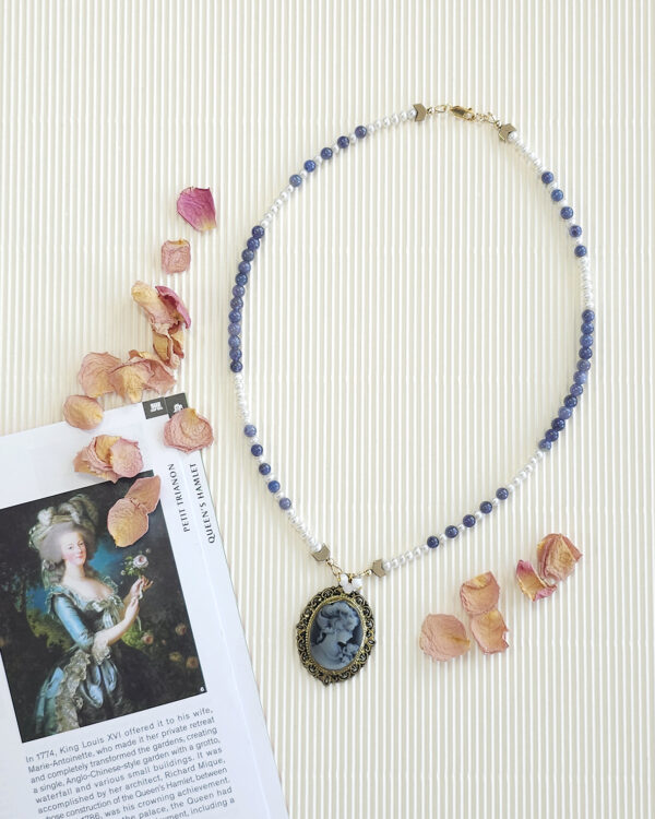 Antoinette Necklace